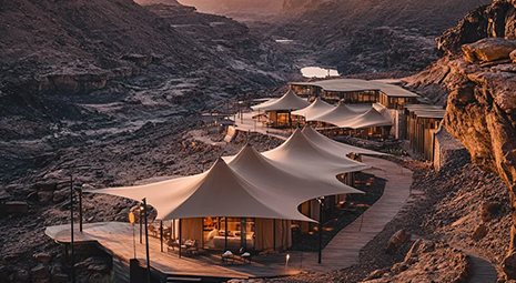营地与景区的完美结合：酒店帐篷引领住宿新风尚